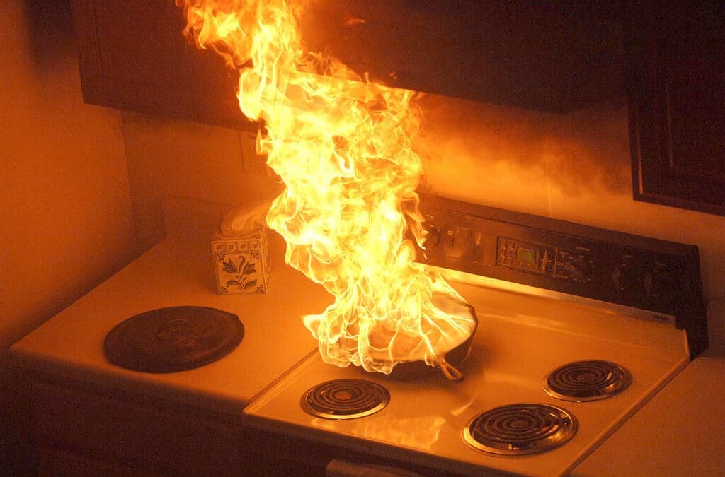practice fire safety in the kitchen